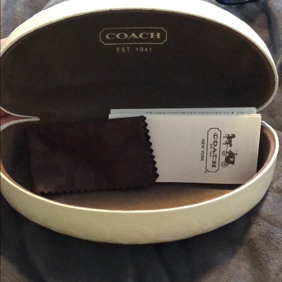 AUTHENTIC COACH SUNGLASSES! - Picture 2 of 4